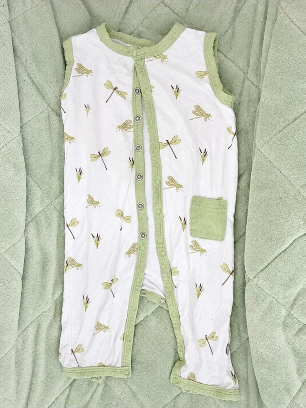Kyte Baby Sleeveless Dragonfly Print Baby Pajamas - Light Green Trim